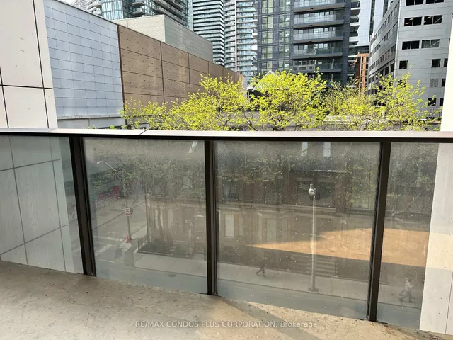 Additional image 11 of 330 Richmond St Unit 518