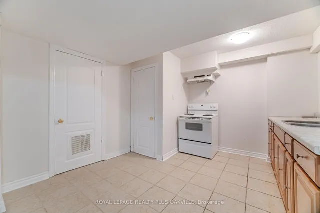 Additional image 43 of 110 Earlsbridge Blvd