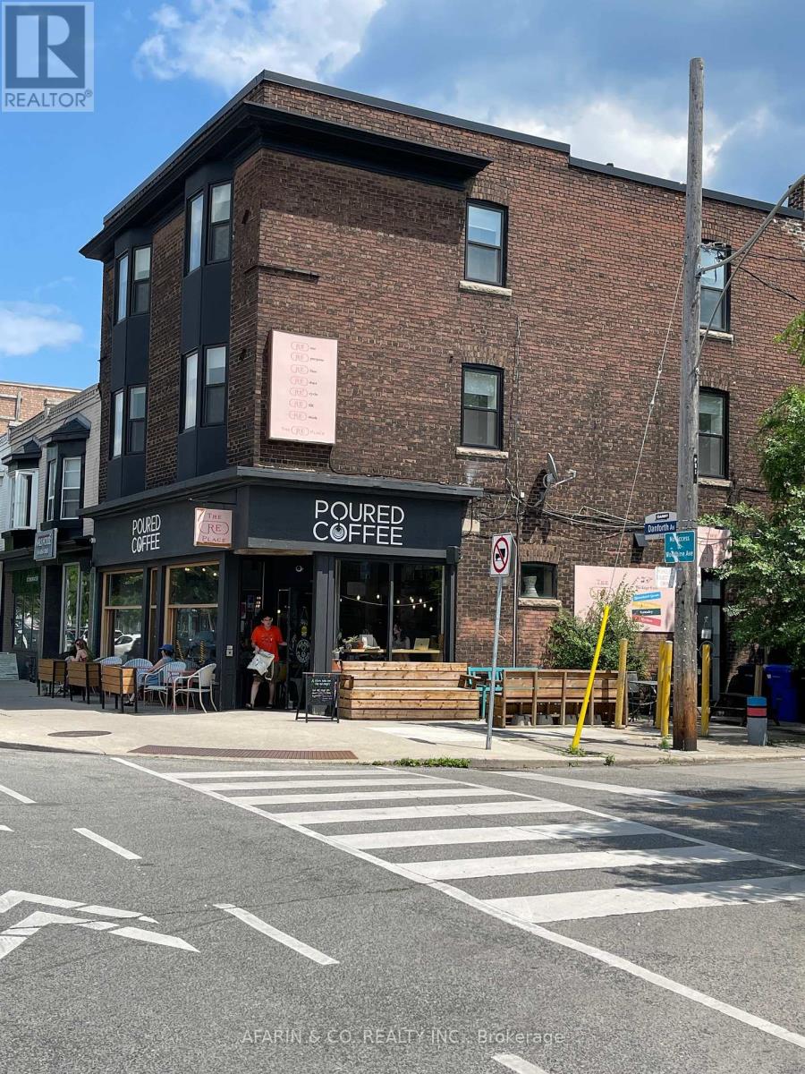 2 - 79 CEDARVALE AVENUE|Toronto (East End-Danforth), Ontario M4C4J6