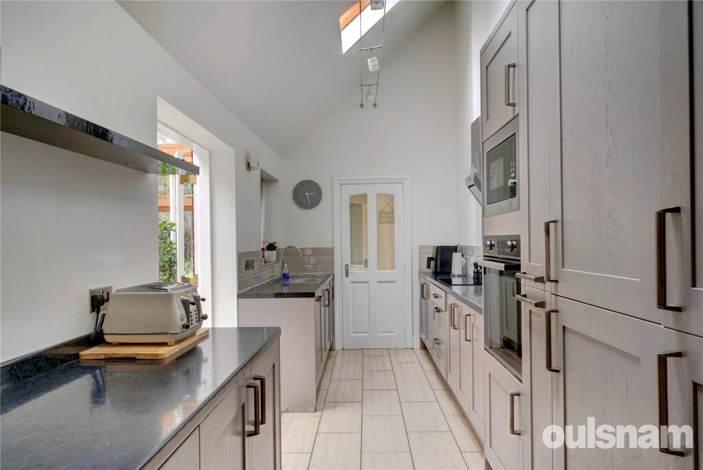 Additional image 7 of The Crescent, Bromsgrove, Worcestershire, B60