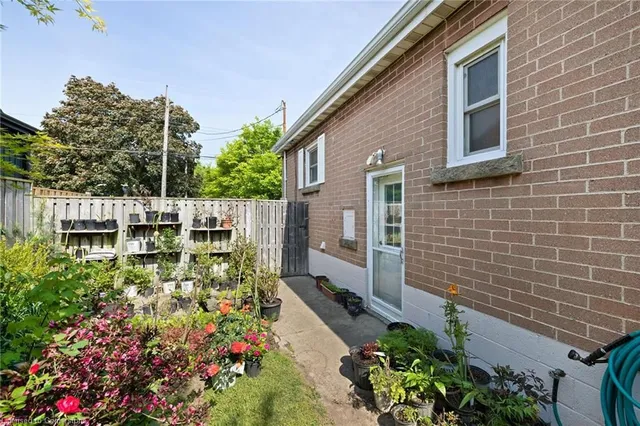 Additional image 6 of 73 West 1st St