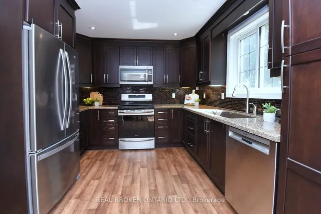 Additional image 10 of 64 Flamingo Dr