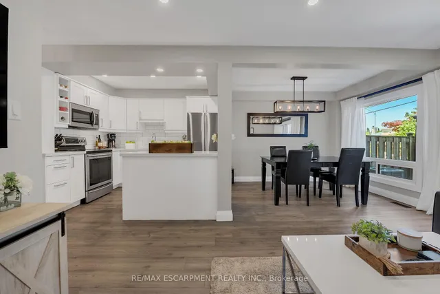 Additional image 19 of 15 Derby St Unit 4