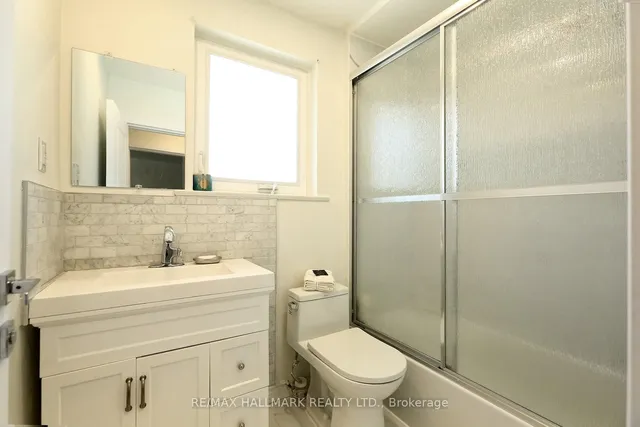 Additional image 20 of 38 Santa Barbara Rd