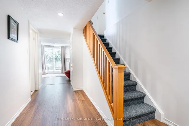 Additional image 28 of 2155 Duncaster Dr Unit 7