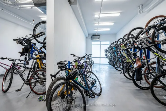 Additional image 27 of 450 Dundas St Unit 1111