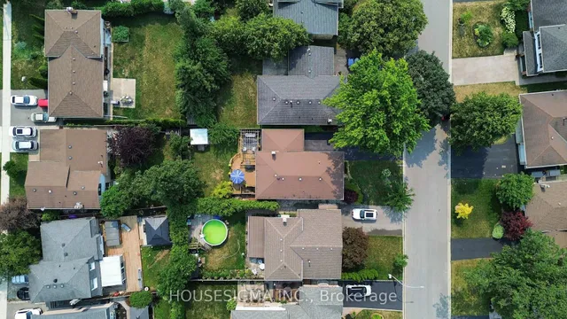 Additional image 44 of 641 Glen Moor Cres