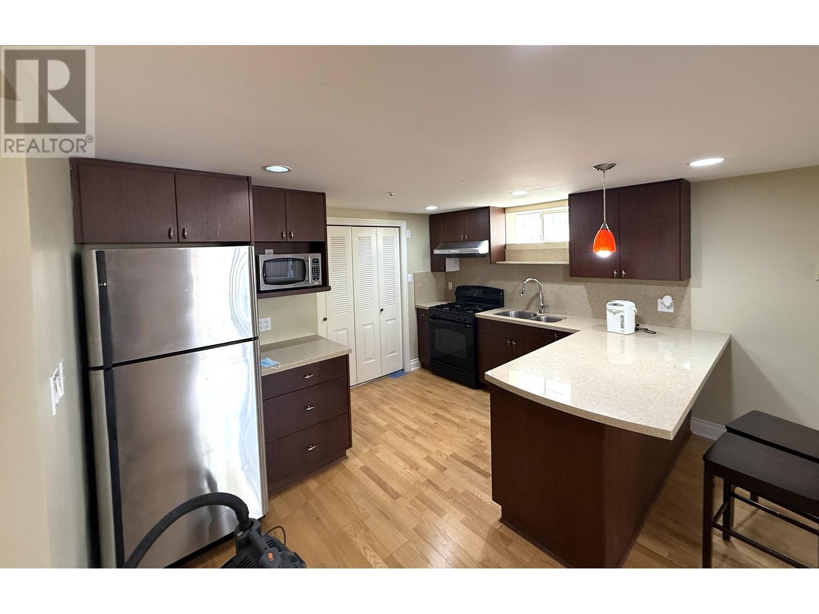 19XX WEST 44 AVENUE|Vancouver, British Columbia V6X1C3