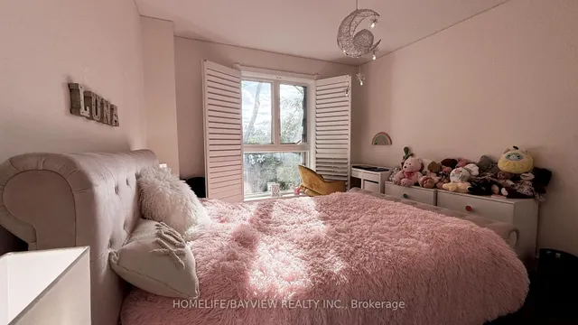 Additional image 31 of 85 Crimson Millway