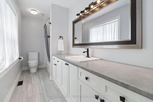 Additional image 25 of 713 Trudeau Dr