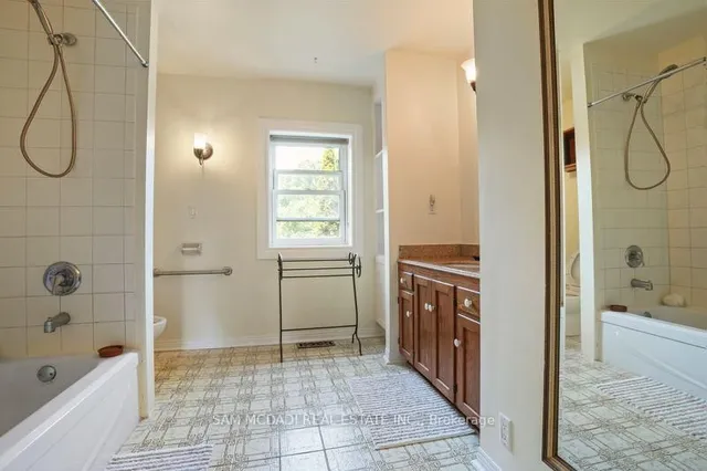 Additional image 22 of 487 4th Concession