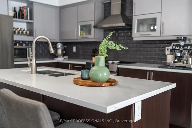 Additional image 15 of 11 Givemay St