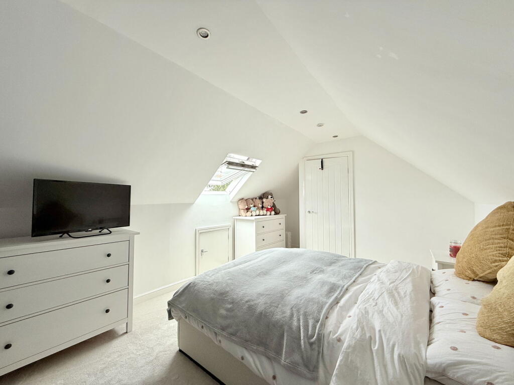 Additional image 24 of Broom Hall Crescent, Acocks Green