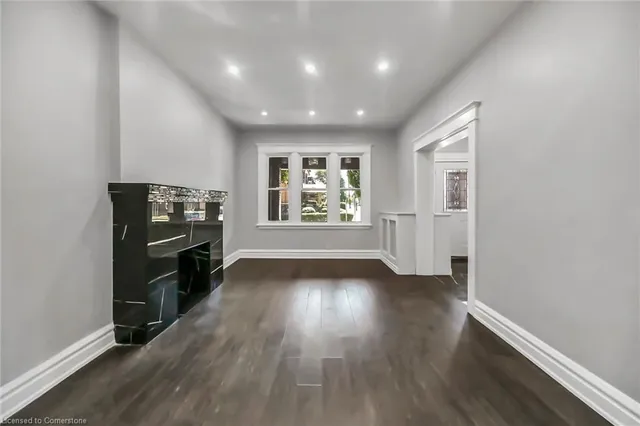 Additional image 11 of 172 Sherman Ave