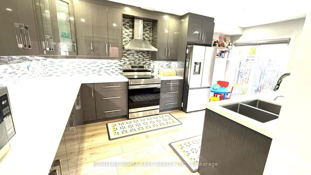 Additional image 9 of 22 Allangrove Dr