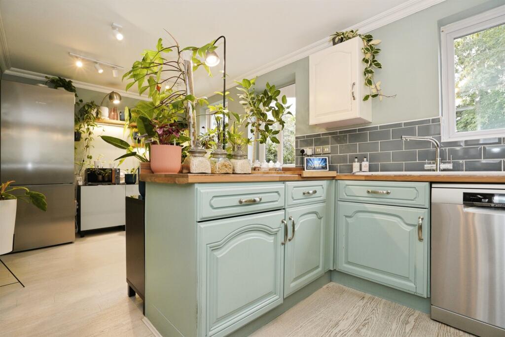 Additional image 6 of Bedwell Close, Welwyn Garden City