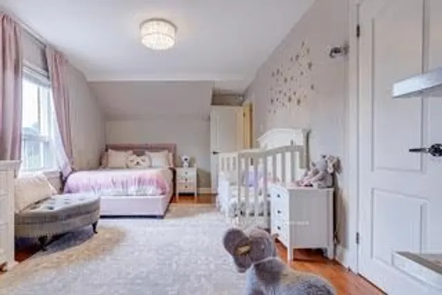 Additional image 31 of 103 Neilson Dr