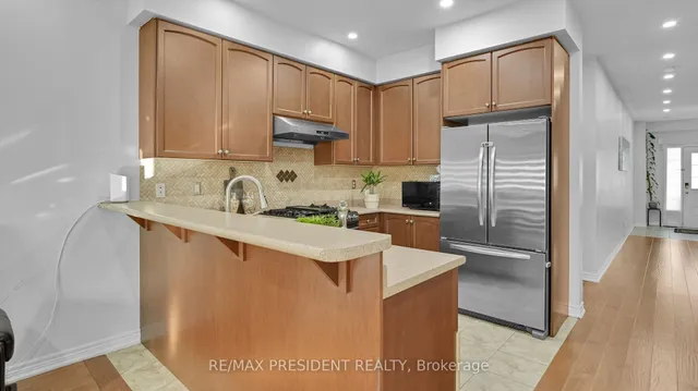 Additional image 13 of 17 Frenchpark Circ