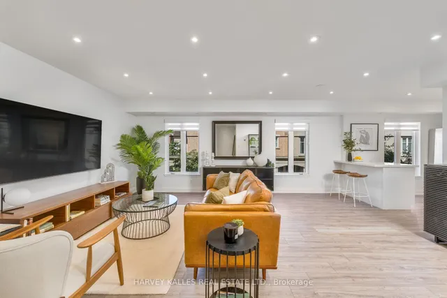 Additional image 2 of 30 Western Battery Rd Unit 326