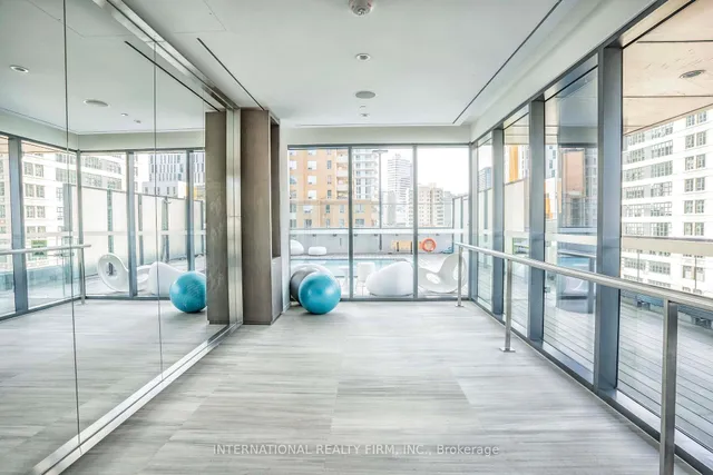 Additional image 37 of 159 Dundas St Unit 403