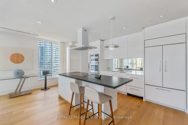 Additional image 18 of 211 Queens Quay Unit 1201