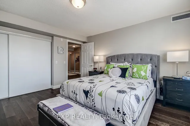 Additional image 20 of 100 Burloak Dr Unit 1301