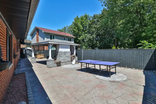 Additional image 30 of 76 Randall Ave