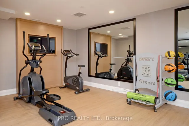 Additional image 40 of 128 Grovewood Common Unit 435