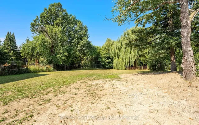 Additional image 31 of 23 Waltham Dr