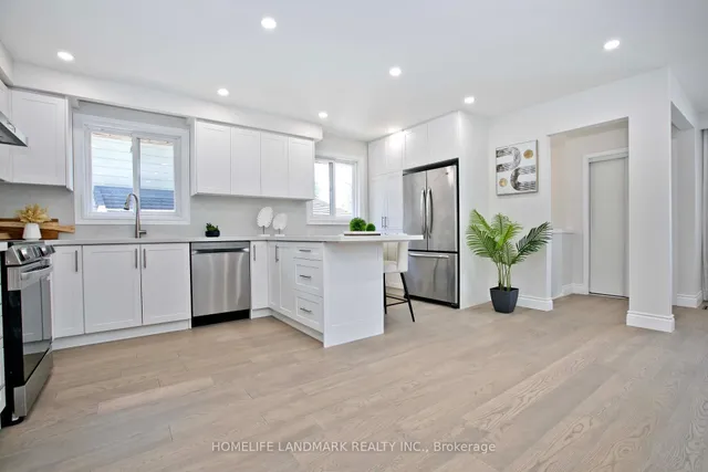 Additional image 10 of 39 La Peer Blvd