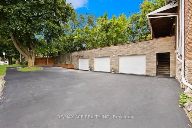 Additional image 28 of 205 Emerson St