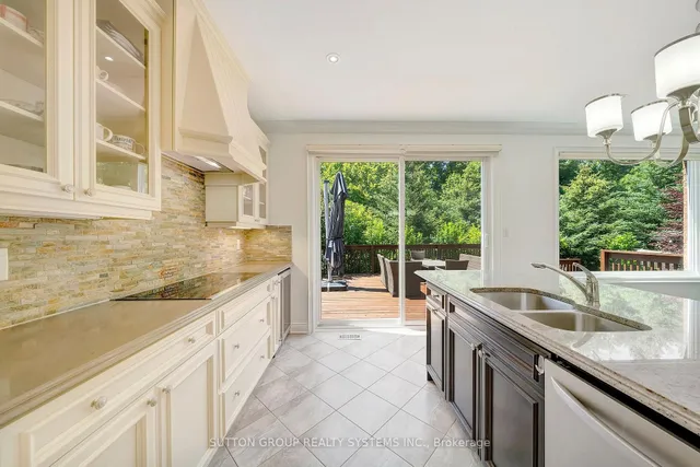 Additional image 16 of 931 Syndenham Lane