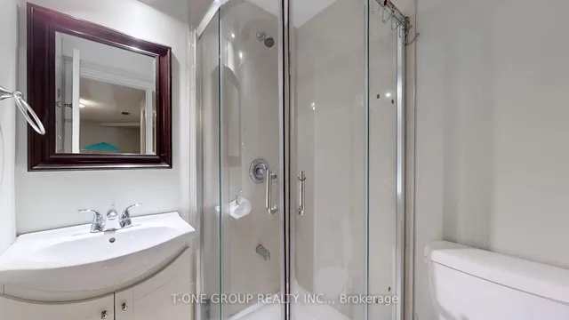 Additional image 34 of 224 Kingsbridge Garden Circ