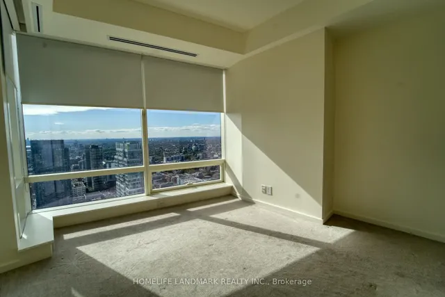 Additional image 12 of 180 University Ave Unit 4704