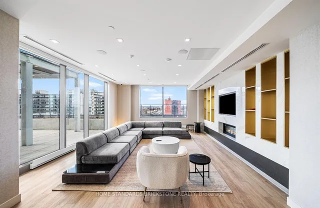 Additional image 34 of 8 Olympic Gdn S Dr Unit 1011