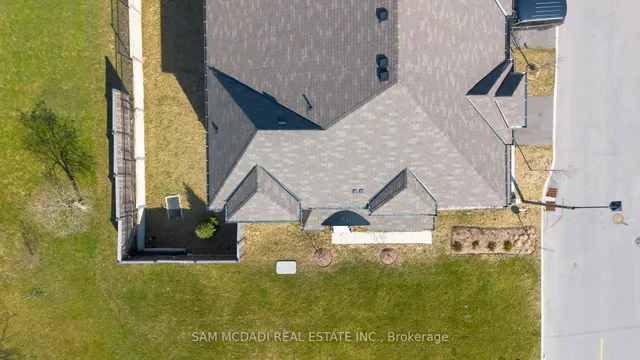 Primary image of 515 Garner Rd Unit 1