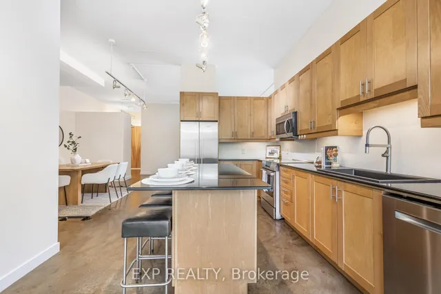 Additional image 8 of 66 Bay St Unit 401