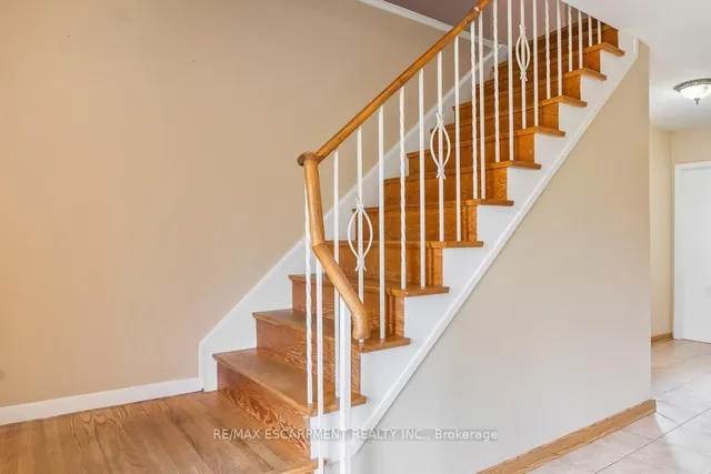 Additional image 15 of 1 Dunbarton Cres
