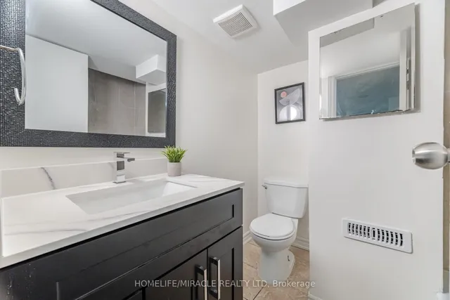 Additional image 40 of 27 Jay St