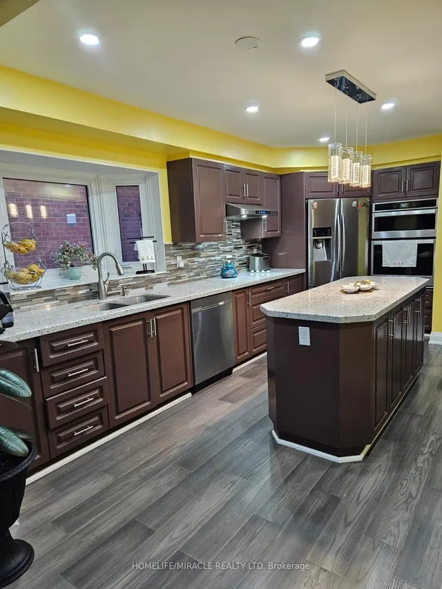 Additional image 3 of 35 Nottingham Cres