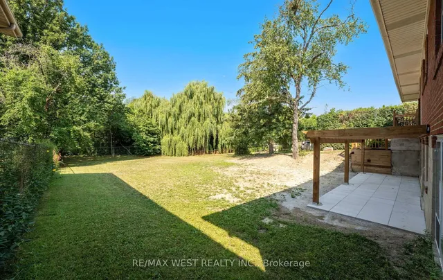 Additional image 32 of 23 Waltham Dr