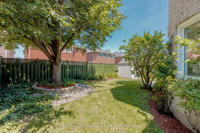 Additional image 50 of 25 Red Cedar Cres