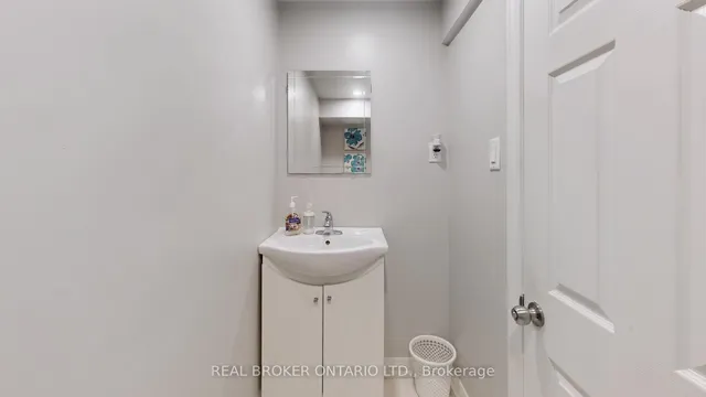 Additional image 36 of 1290 Kipling Ave