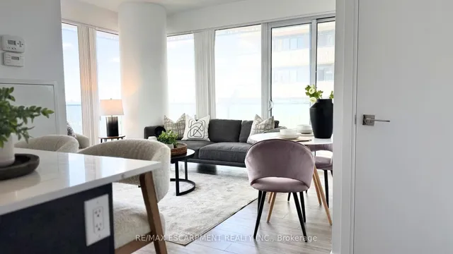 42 Charles St Unit 2409