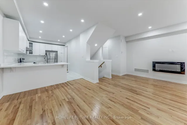 Additional image 14 of 44 Haymarket Dr