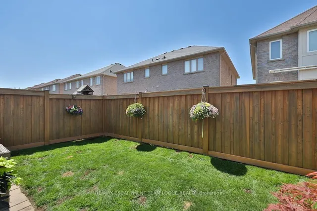 Additional image 38 of 4245 Cole Cres