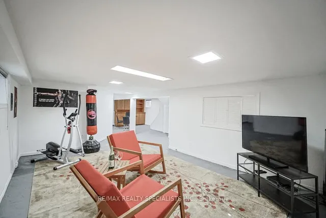 Additional image 6 of 123 Colin Ave