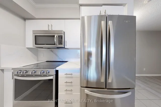 Additional image 20 of 61 Heintzman St Unit 413