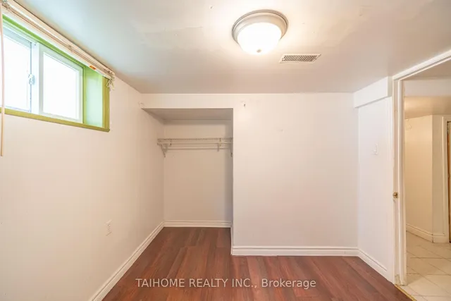 Additional image 38 of 47 Dromore Cres