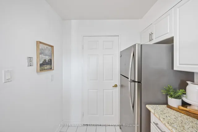 Additional image 11 of 3231 Eglinton Ave Unit 1107